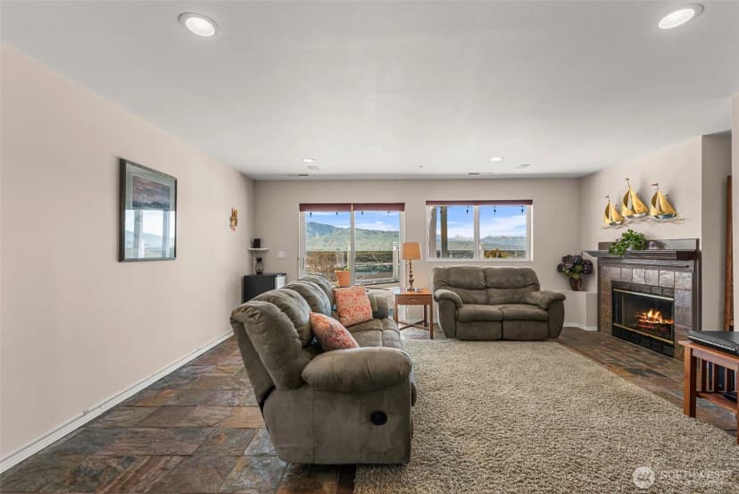 Property photo for 591 Daniels Drive Ne, East Wenatchee photo 27