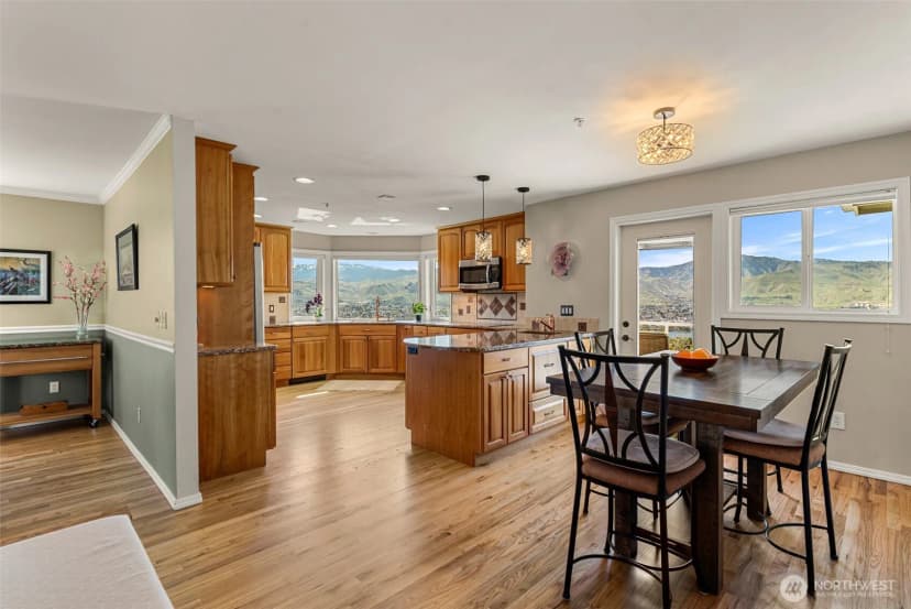 Property photo for 591 Daniels Drive Ne, East Wenatchee photo 9