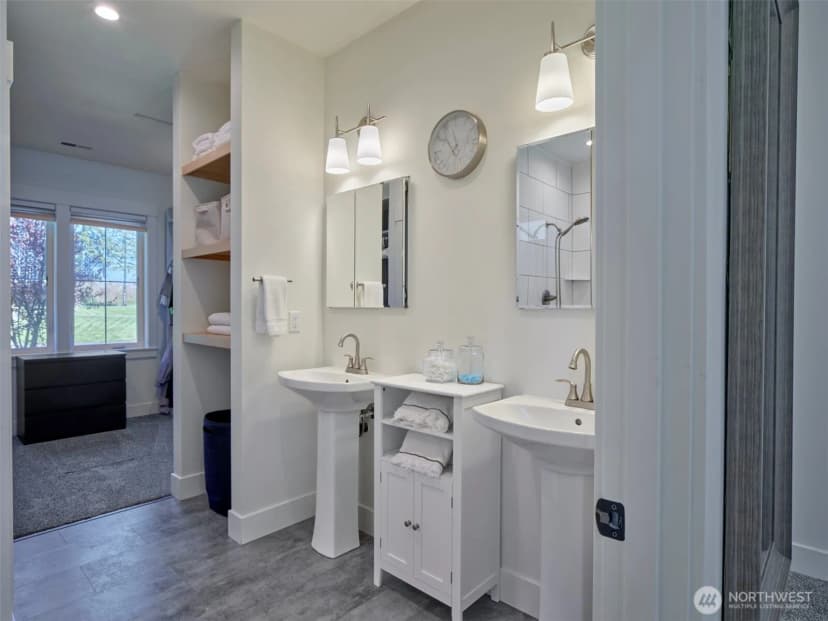Property photo for 215 Bear Creek Lane, Winlock photo 36