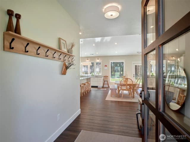 Property photo for 215 Bear Creek Lane, Winlock photo 4
