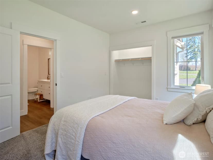 Property photo for 215 Bear Creek Lane, Winlock photo 24