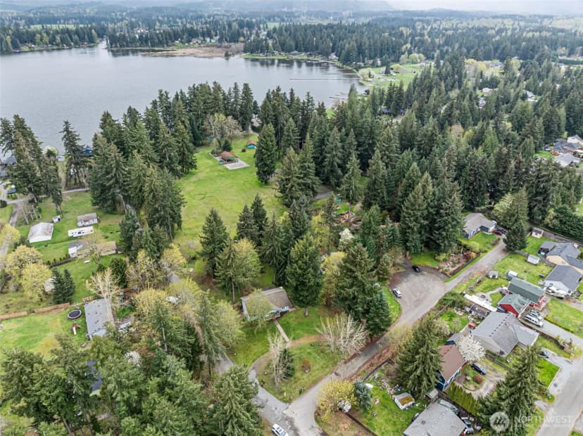 Property photo for 17511 Scenic Shores Court Se, Yelm photo 31
