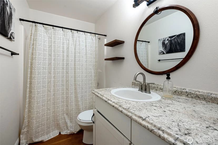 Property photo for 17511 Scenic Shores Court Se, Yelm photo 13
