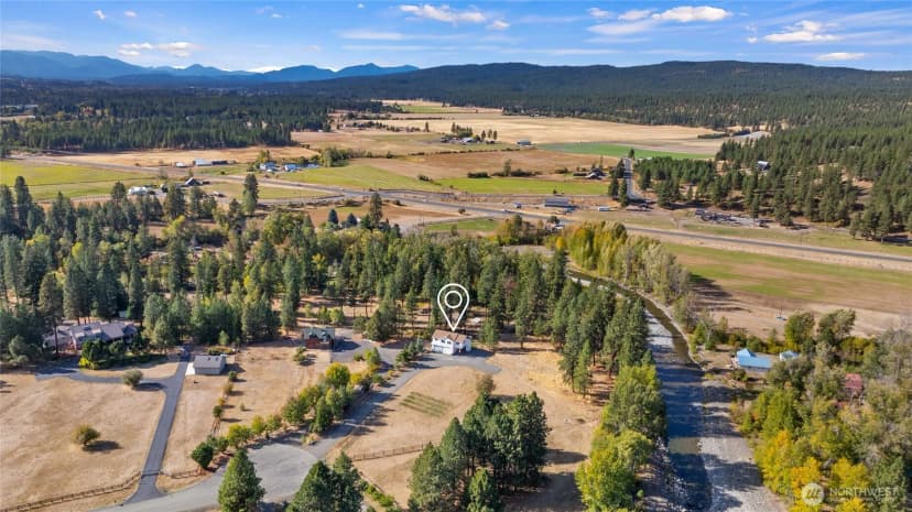 Property photo for 601 Quail Valley Road, Cle Elum photo 2