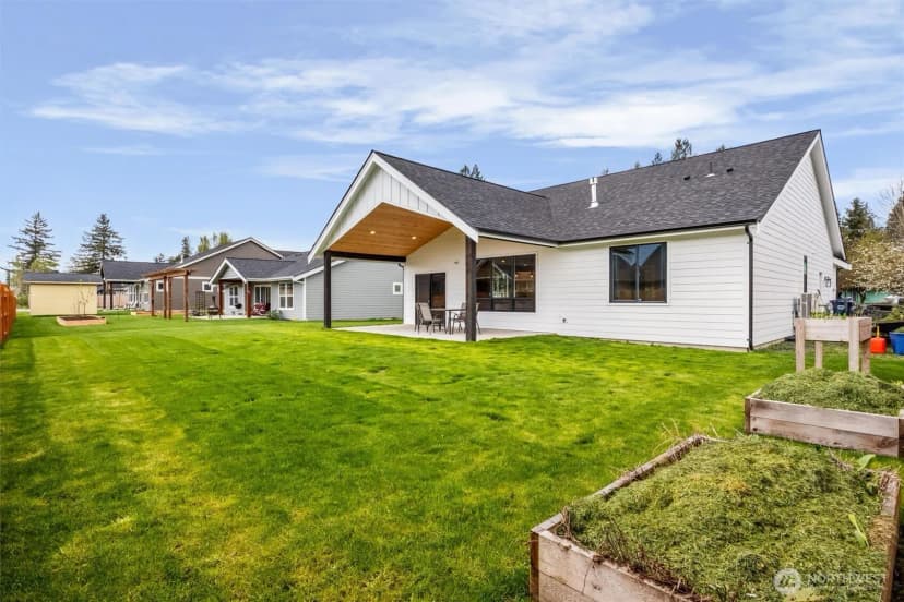 Property photo for 706 E 4th St, Nooksack photo 19