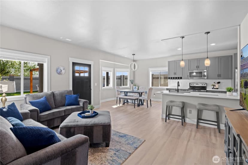 Property photo for 416 Edgewater Way Sw, Mattawa photo 6