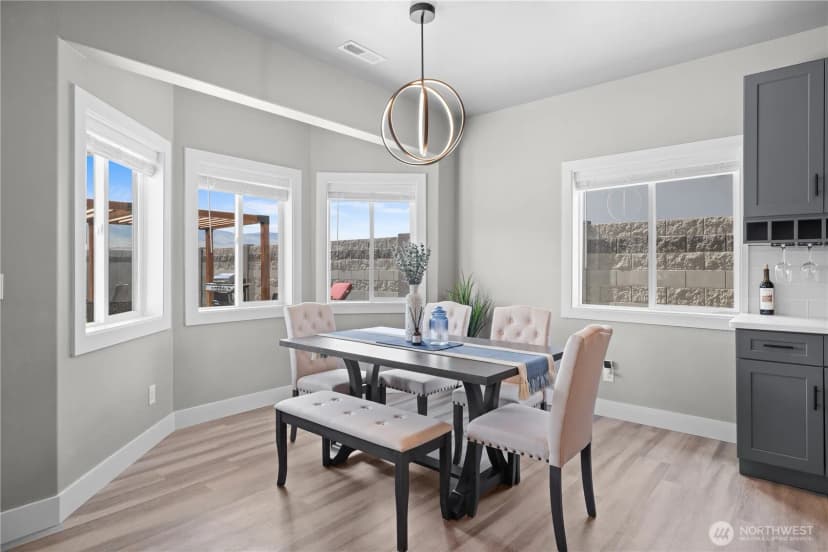 Property photo for 416 Edgewater Way Sw, Mattawa photo 11