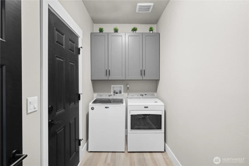 Property photo for 416 Edgewater Way Sw, Mattawa photo 21