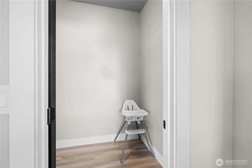 Property photo for 416 Edgewater Way Sw, Mattawa photo 18