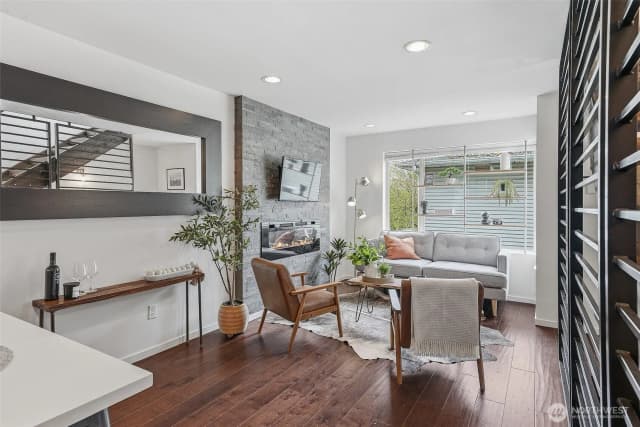 Property photo for 7752 Delridge Way Sw, Seattle photo 5