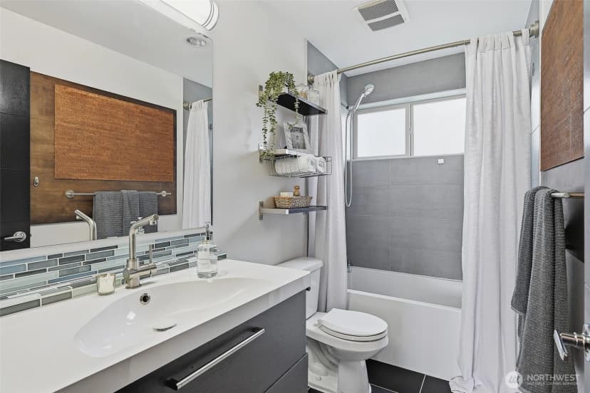 Property photo for 7752 Delridge Way Sw, Seattle photo 24