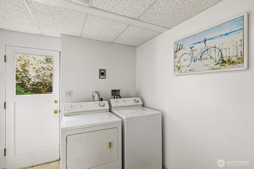 Property photo for 3302 177th Place Sw, Lynnwood photo 30
