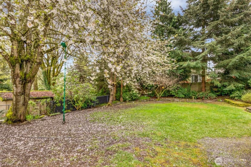 Property photo for 3302 177th Place Sw, Lynnwood photo 33