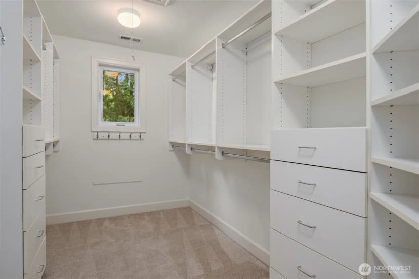 Property photo for 13609 Ne 28th Street, Bellevue photo 15