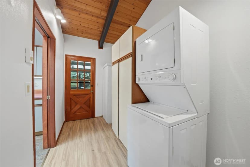Property photo for 102 Byron Road, Friday Harbor photo 11