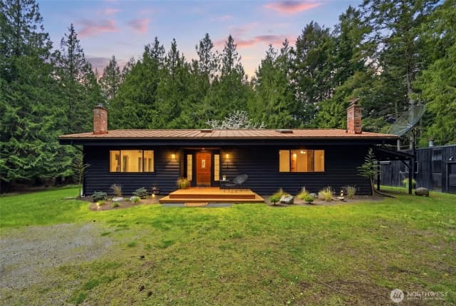 Property photo for 102 Byron Road, Friday Harbor
