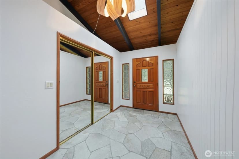 Property photo for 102 Byron Road, Friday Harbor photo 4