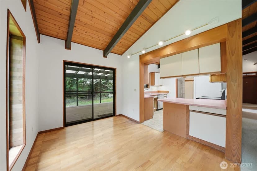 Property photo for 102 Byron Road, Friday Harbor photo 8