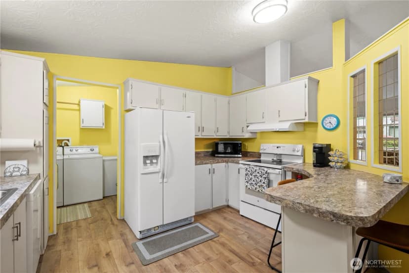 Property photo for 16400 Dogwood Lane, Arlington photo 9