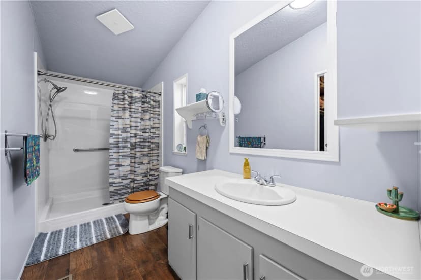 Property photo for 16400 Dogwood Lane, Arlington photo 13