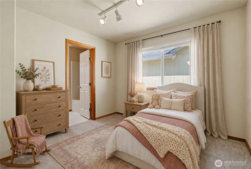 Property photo for 5711 Pasinetti Street E, Fife photo 18