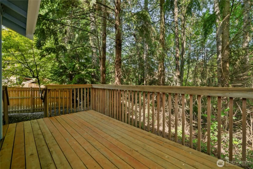 Property photo for 5711 Pasinetti Street E, Fife photo 24