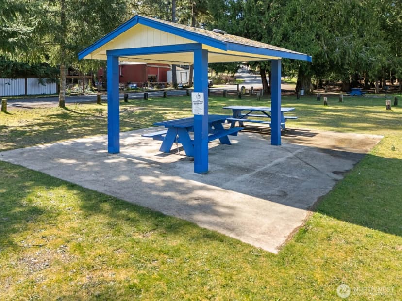 Property photo for 19025 Sw 23rd St, Lakebay photo 12