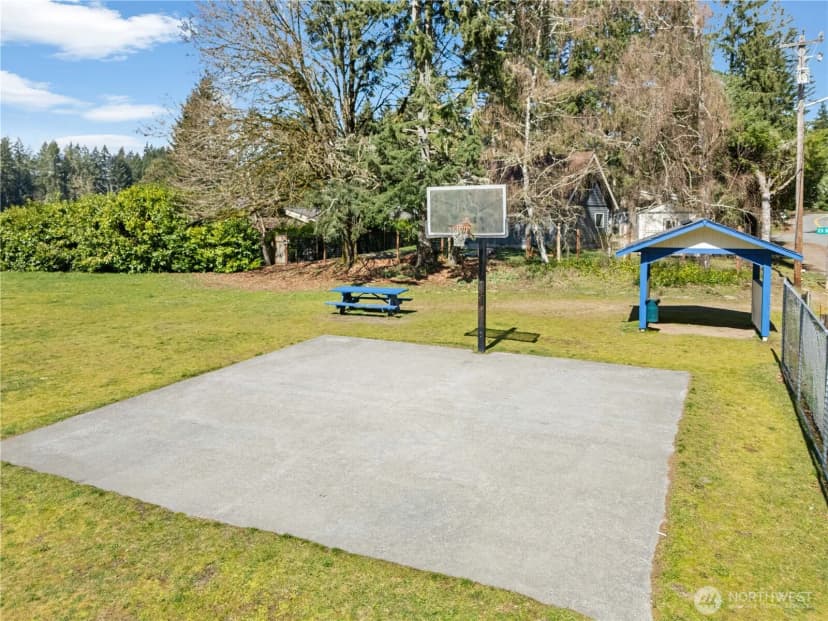 Property photo for 19025 Sw 23rd St, Lakebay photo 13