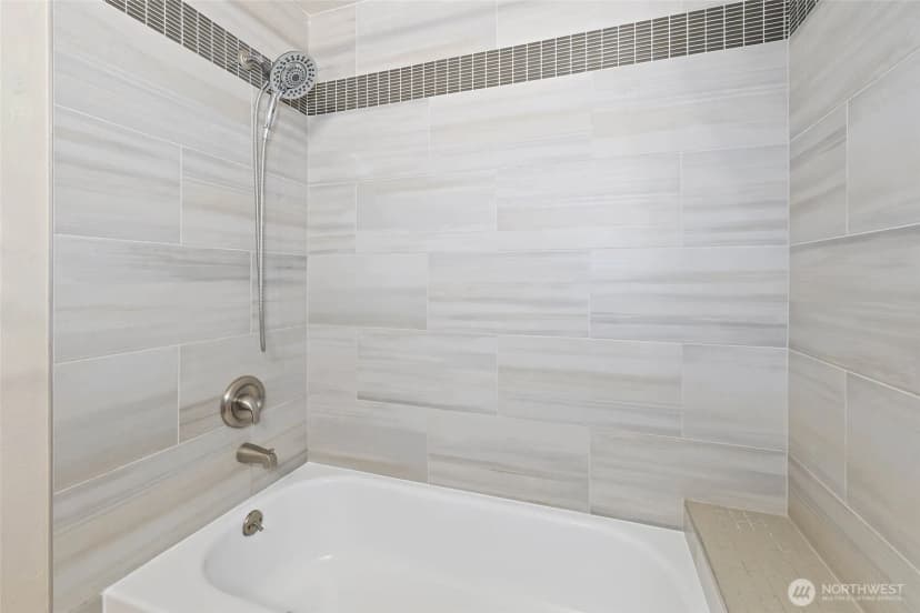 Property photo for 5110 S 163rd Place, Tukwila photo 20