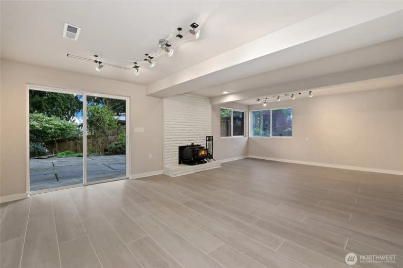 Property photo for 5110 S 163rd Place, Tukwila photo 21
