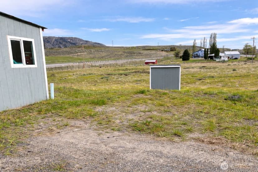 Property photo for 28 Highway 7, Tonasket photo 34