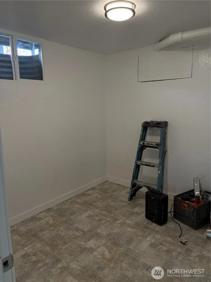 Property photo for 28 Highway 7, Tonasket photo 29