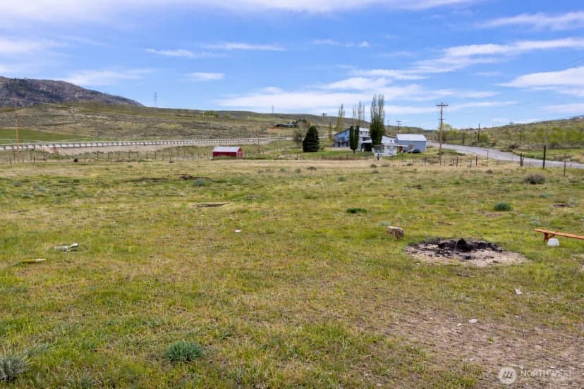 Property photo for 28 Highway 7, Tonasket photo 36