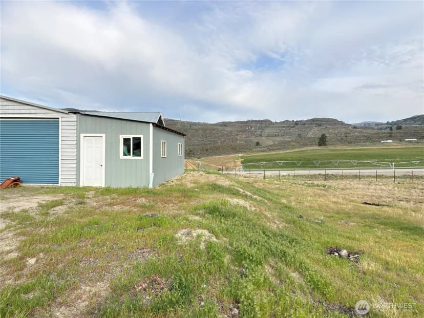 Property photo for 28 Highway 7, Tonasket photo 30