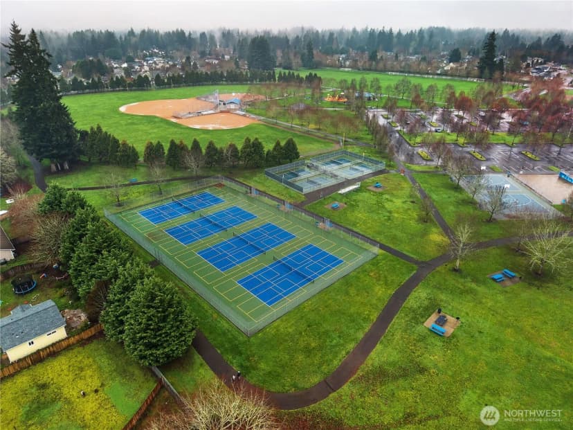 Property photo for 4938 Wilshire Court Se #a & B, Lacey photo 28