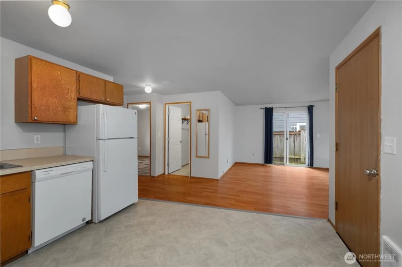 Property photo for 4938 Wilshire Court Se #a & B, Lacey photo 11