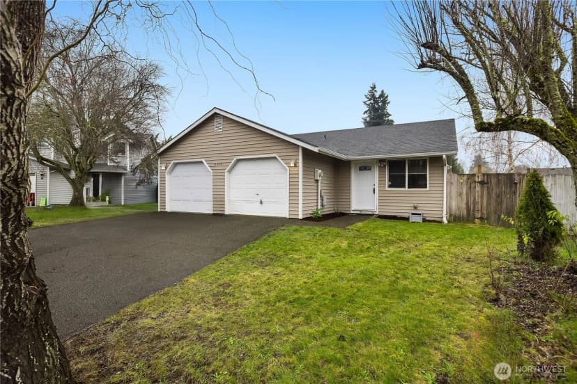 Property photo for 4938 Wilshire Court Se #a & B, Lacey