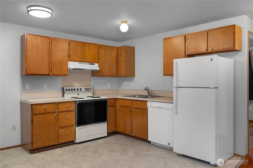 Property photo for 4938 Wilshire Court Se #a & B, Lacey photo 10