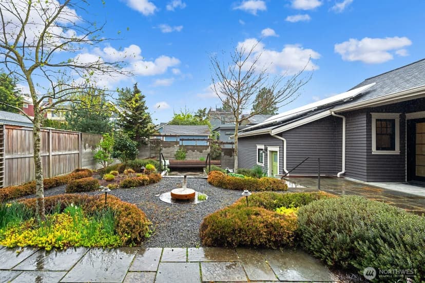 Property photo for 5801 Kensington Place N, Seattle photo 25