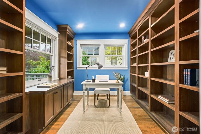 Property photo for 5801 Kensington Place N, Seattle photo 4