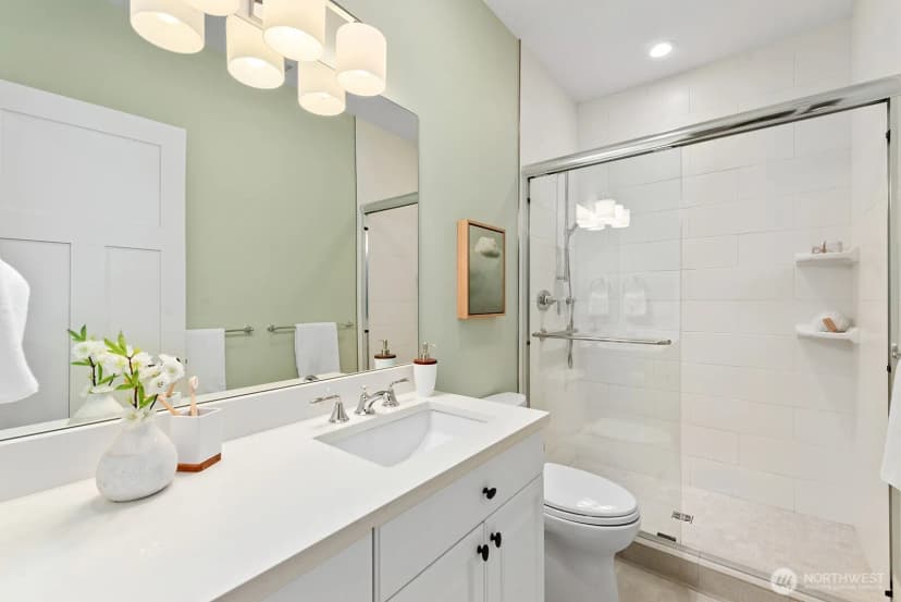 Property photo for 5801 Kensington Place N, Seattle photo 22