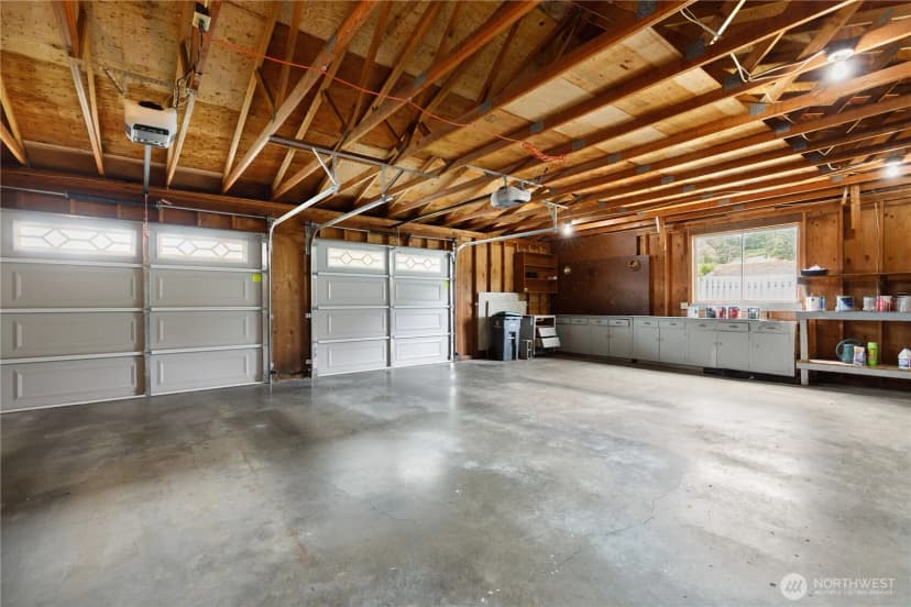 Property photo for 690 Maplewood Loop, Oak Harbor photo 32
