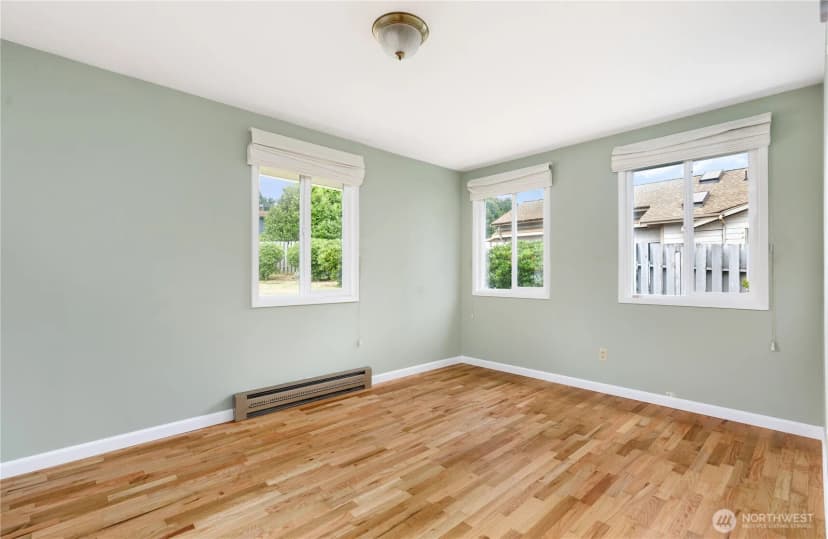 Property photo for 690 Maplewood Loop, Oak Harbor photo 30