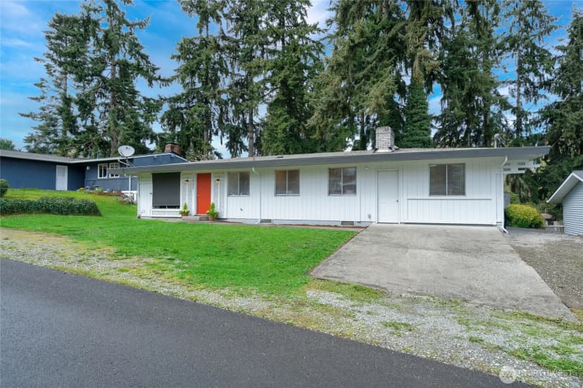 Property photo for 16220 Se 132nd Street, Renton photo 3
