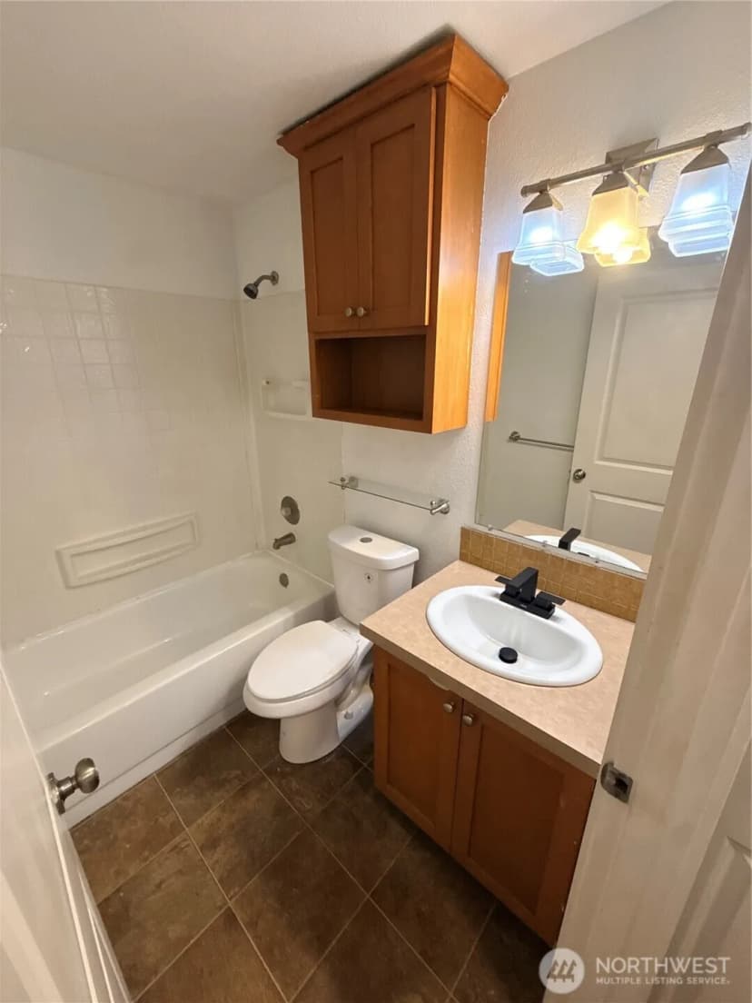 Property photo for 23453 16th Avenue S #a-102, Des Moines photo 10