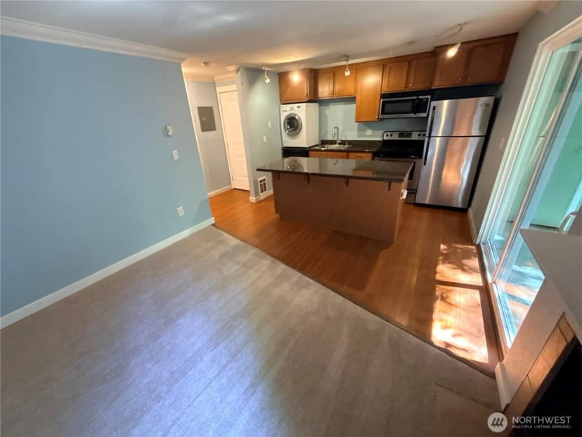 Property photo for 23453 16th Avenue S #a-102, Des Moines photo 4