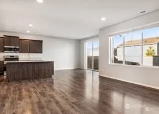 Property photo for 6930 Oleander Ave Ne, Lacey photo 9