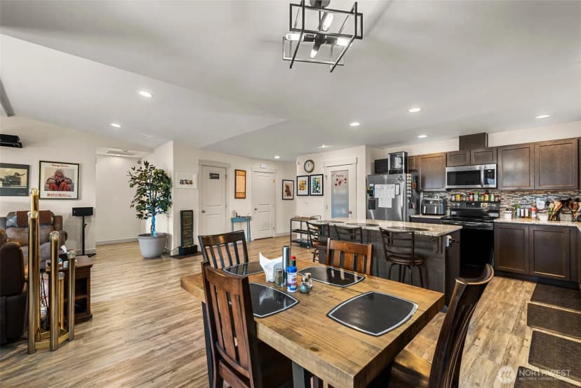 Property photo for 628 Craig Avenue, Wenatchee photo 8