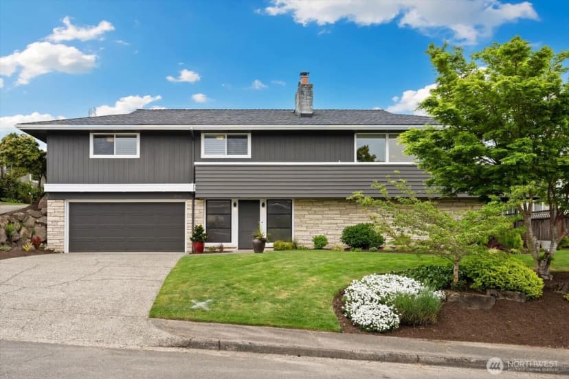 Property photo for 1908 122nd Avenue Se, Bellevue