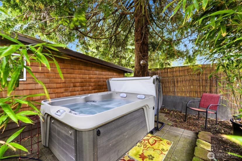 Property photo for 11613 25th Avenue Se, Everett photo 22